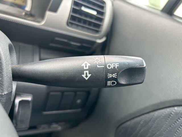 ゼストスパーク Ｗ　Ｂカメラ　運転席助手席エアバック　ＥＴＣ付き　電格ミラー　ＳＤ　スマートキー付　パワーウインド　ＤＶＤ再生可能　キーフリー　ワンセグテレビ　エアコン　パワーステアリング　横滑り防止装置　ＡＢＳ　ＵＳＢ（36枚目）