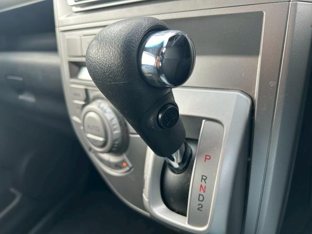 ゼストスパーク Ｗ　Ｂカメラ　運転席助手席エアバック　ＥＴＣ付き　電格ミラー　ＳＤ　スマートキー付　パワーウインド　ＤＶＤ再生可能　キーフリー　ワンセグテレビ　エアコン　パワーステアリング　横滑り防止装置　ＡＢＳ　ＵＳＢ（47枚目）