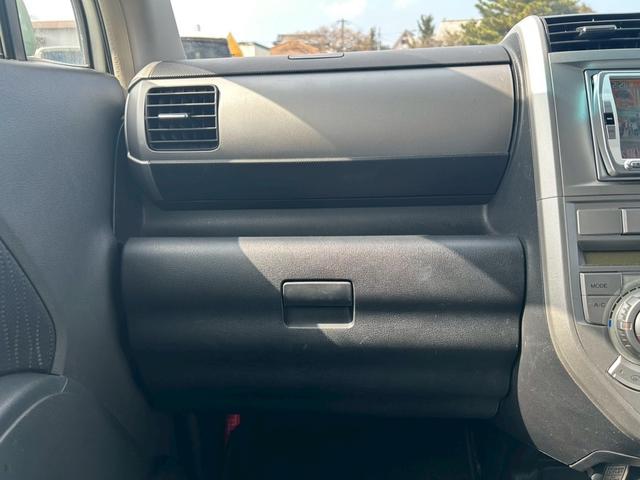 ゼストスパーク Ｗ　Ｂカメラ　運転席助手席エアバック　ＥＴＣ付き　電格ミラー　ＳＤ　スマートキー付　パワーウインド　ＤＶＤ再生可能　キーフリー　ワンセグテレビ　エアコン　パワーステアリング　横滑り防止装置　ＡＢＳ　ＵＳＢ（49枚目）