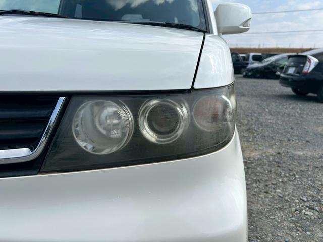 ゼストスパーク Ｗ　Ｂカメラ　運転席助手席エアバック　ＥＴＣ付き　電格ミラー　ＳＤ　スマートキー付　パワーウインド　ＤＶＤ再生可能　キーフリー　ワンセグテレビ　エアコン　パワーステアリング　横滑り防止装置　ＡＢＳ　ＵＳＢ（69枚目）