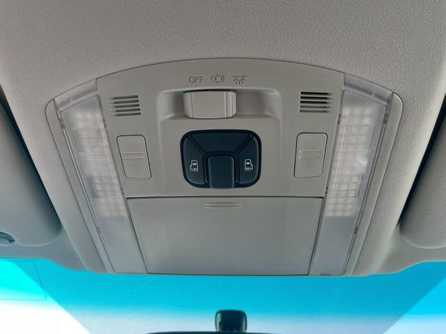 ヴェルファイア ２．４Ｚ　デュアルパワースライドドア　キーフリーシステム　電動ミラー　横滑り防止システム　運転席エアバッグ　Ｗエアバック　ナビ　オートエアコン　パワーステアリング　ＡＢＳ　パワーウィンドウ　サイドエアバック（52枚目）