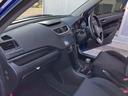 　エアコン　パワーステアリング　パワーウィンドウ　運転席エアバッグ　助手席エアバッグ　サイドエアバッグ　ＡＢＳ　　ＥＳＣスマートキー　キーレスエントリー電動格納ミラーナビフルセグＢｌｕｅｔｏｏｔｈ　ＣＤ（16枚目）