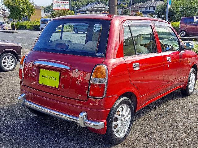ミラジーノ ジーノ　黄色フォググリル　ウッドハンドル　ウッドパネル　メッキパーツ　全面塗装　　オールペイント　社外アルミホィール１３インチホイール　ガーニッシュ　メッキミラー　ワンオーナー　禁煙車　キーレス（20枚目）