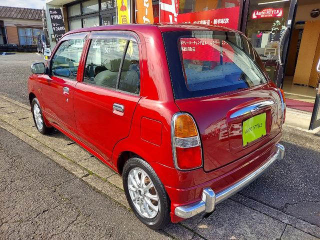 ミラジーノ ジーノ　黄色フォググリル　ウッドハンドル　ウッドパネル　メッキパーツ　全面塗装　　オールペイント　社外アルミホィール１３インチホイール　ガーニッシュ　メッキミラー　ワンオーナー　禁煙車　キーレス（21枚目）