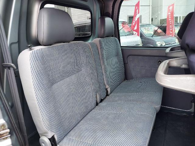 ハイゼットカーゴ デッキバンＧＸ　特別仕様限定モデル車　オートマチック　Ｖａｎ　オートマチック　軽ＲＶ　ピックアップ　旧車カスタムベースモデル　激レアピックアップ車　荷台カバーオーダーメイド　室内クリーニング　プライバシーガラス　ＵＶカット　法定点検整備一式　自社ローンあります（12枚目）