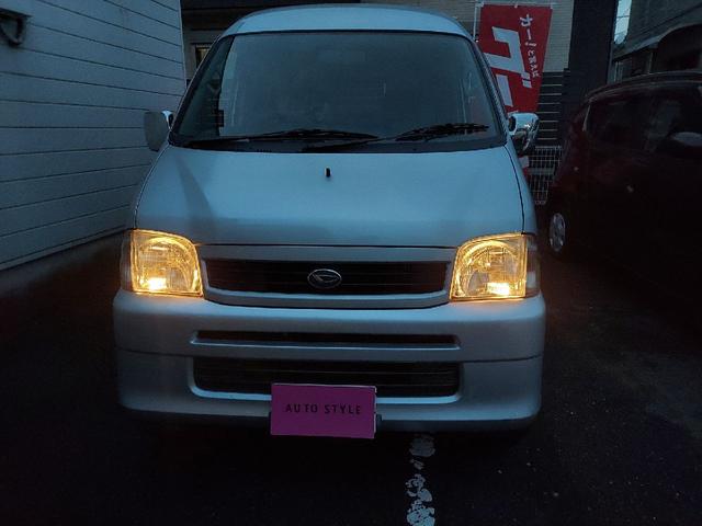 ハイゼットカーゴ デッキバンＧＸ　特別仕様限定モデル車　オートマチック　Ｖａｎ　オートマチック　軽ＲＶ　ピックアップ　旧車カスタムベースモデル　激レアピックアップ車　荷台カバーオーダーメイド　室内クリーニング　プライバシーガラス　ＵＶカット　法定点検整備一式　自社ローンあります（51枚目）