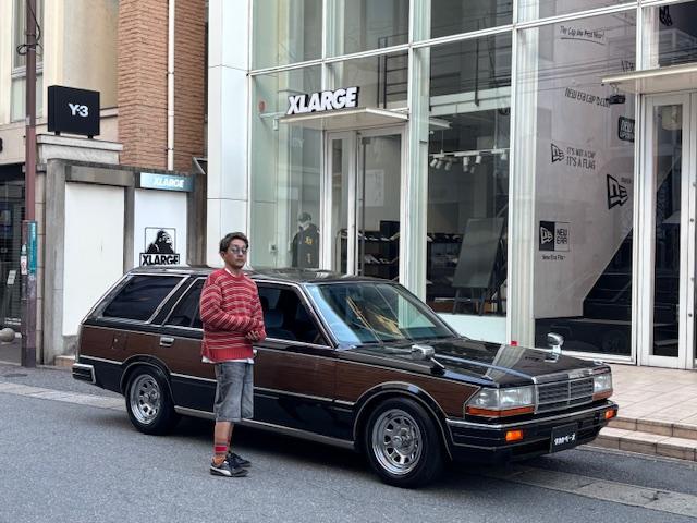 グロリアバン GL Newペイント ポルシェ ジェットブラック 木目調デカール 4ナンバー ナルディー メッキミラー ローダウン デイトナホイール HDDナビ ETC(7枚目)