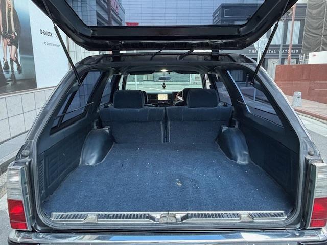 グロリアバン GL Newペイント ポルシェ ジェットブラック 木目調デカール 4ナンバー ナルディー メッキミラー ローダウン デイトナホイール HDDナビ ETC(32枚目)