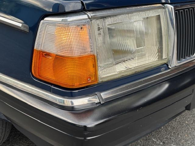 ２４０ ＧＬ　ナルディーステア　コロナホイール　社外キーレスＸスペアキー　ＥＴＣ　社外オーディオ　ブルーモケットシート　ミラー型ドライブレコーダー　取扱説明書　記録簿１０枚（15枚目）