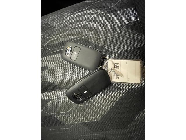 タフト Ｘ　バックカメラ　クリアランスソナー　レーンアシスト　衝突被害軽減システム　オートライト　ＬＥＤヘッドランプ　スマートキー　アイドリングストップ　電動格納ミラー　サンルーフ　ＣＶＴ　盗難防止システム（22枚目）