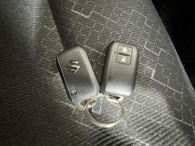 ワゴンR FX クリアランスソナー レーンアシスト 衝突被害軽減システム オートライト スマートキー 電動格納ミラー シートヒーター ベンチシート CVT 盗難防止システム ABS ESC 衝突安全ボディ エアコン(18枚目)