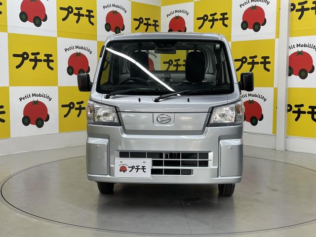 ハイゼットトラック スタンダード　４ＷＤ　軽トラック　ＣＶＴ　衝突被害軽減システム　クリアランスソナー　アイドリングストップ　ＥＳＣ　エアコン　パワーステアリング　運転席エアバッグ（4枚目）