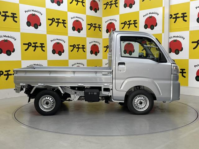 ハイゼットトラック スタンダード　４ＷＤ　軽トラック　ＣＶＴ　衝突被害軽減システム　クリアランスソナー　アイドリングストップ　ＥＳＣ　エアコン　パワーステアリング　運転席エアバッグ（6枚目）