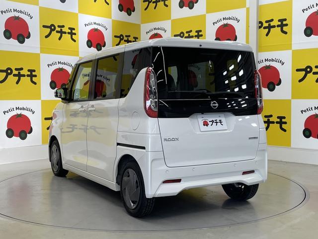 ルークス Ｘ　ドライブレコーダー　ＥＴＣ　バックカメラ　両側スライド・片側電動　ナビ　クリアランスソナー　衝突被害軽減システム　オートライト　ＬＥＤヘッドランプ　スマートキー　アイドリングストップ　電動格納ミラー（6枚目）