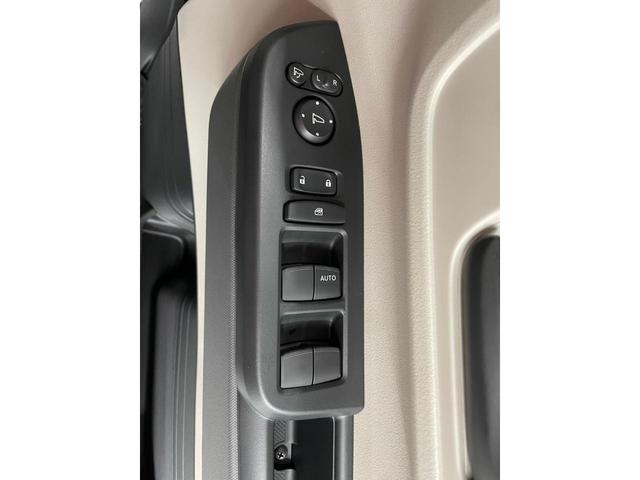 Ｎ－ＢＯＸ ファッションスタイル　両側スライド・片側電動　クリアランスソナー　オートクルーズコントロール　レーンアシスト　衝突被害軽減システム　オートライト　ＬＥＤヘッドランプ　スマートキー　アイドリングストップ　電動格納ミラー（20枚目）