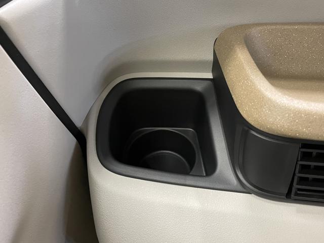 Ｎ－ＢＯＸ ベースグレード　バックカメラ　両側スライド・片側電動　クリアランスソナー　オートクルーズコントロール　レーンアシスト　衝突被害軽減システム　オートライト　ＬＥＤヘッドランプ　スマートキー　アイドリングストップ（29枚目）