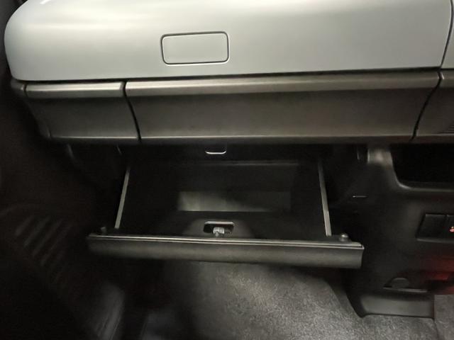 スペーシアベース ＧＦ　両側スライドドア　クリアランスソナー　レーンアシスト　衝突被害軽減システム　オートライト　スマートキー　アイドリングストップ　電動格納ミラー　シートヒーター　ＡＴ　ＥＳＣ　エアコン　パワーステアリング（40枚目）