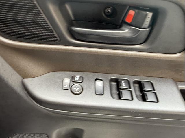 スペーシア ハイブリッドＧ　両側スライドドア　クリアランスソナー　衝突被害軽減システム　オートライト　ＬＥＤヘッドランプ　スマートキー　アイドリングストップ　電動格納ミラー　ＣＶＴ　盗難防止システム　ＡＢＳ　ＥＳＣ（12枚目）