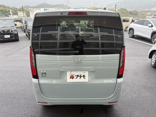 N-BOX ファッションスタイル 両側スライド・片側電動 クリアランスソナー オートクルーズコントロール 衝突被害軽減システム オートライト LEDヘッドランプ スマートキー アイドリングストップ 電動格納ミラー CVT(6枚目)