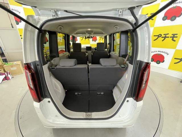 N-BOX ベースグレード バックカメラ 両側スライド・片側電動 クリアランスソナー オートクルーズコントロール レーンアシスト 衝突被害軽減システム オートライト LEDヘッドランプ スマートキー アイドリングストップ(9枚目)