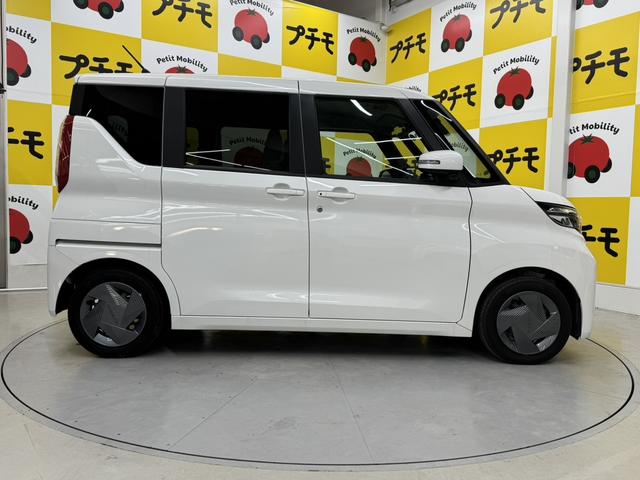 ルークス Ｘ　クリアランスソナー　衝突被害軽減システム　ＬＥＤヘッドランプ　スマートキー　ＣＶＴ　盗難防止システム　ＡＢＳ　ＥＳＣ　衝突安全ボディ　エアコン　パワーステアリング　パワーウィンドウ　運転席エアバッグ（2枚目）