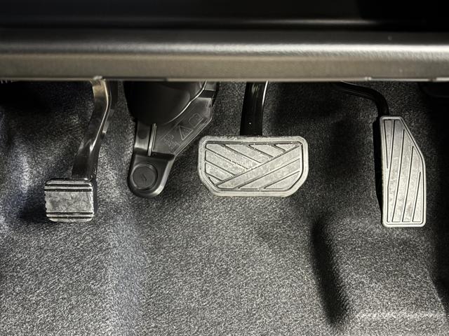 スペーシア ハイブリッドＧ　両側スライドドア　クリアランスソナー　衝突被害軽減システム　オートライト　ＬＥＤヘッドランプ　スマートキー　アイドリングストップ　電動格納ミラー　ベンチシート　ＣＶＴ　盗難防止システム　ＡＢＳ　ＥＳＣ（29枚目）