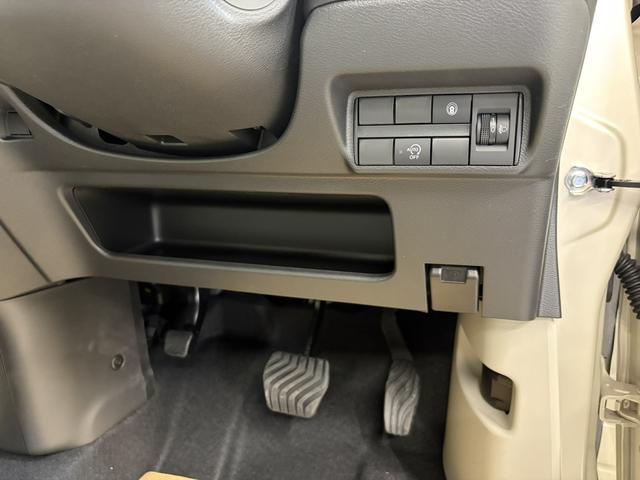 ���A�C�h�����O�X�g�b�v���M���҂��ȂǂŒ�Ԃ�����A�G���W����������~�I�K�\������ߖ񂵂āA�Ƃт���G�R�ȑ�����y���߂܂��I���ʂȑ���͕s�v�ł��I