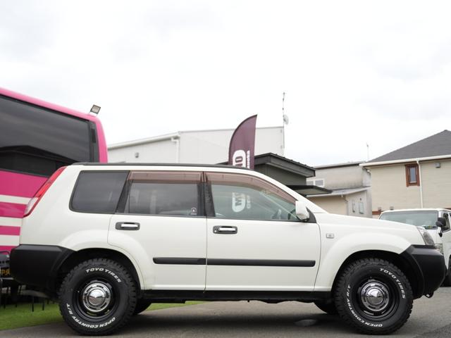 エクストレイル Ｓｔ　４ＷＤ　前後バンパー・グリル・エンブレム　ブラック塗装　ＮＩＳＳＡＮロゴエンブレム　新品１６インチホイール　新品オープンカントリーＲＴ　ナビ　バックカメラ　シートヒーター　キーレス（29枚目）