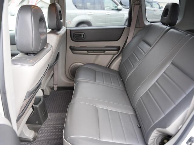 エクストレイル Ｓｔ　４ＷＤ　前後バンパー・グリル・エンブレム　ブラック塗装　ＮＩＳＳＡＮロゴエンブレム　新品１６インチホイール　新品オープンカントリーＲＴ　ナビ　バックカメラ　シートヒーター　キーレス（55枚目）