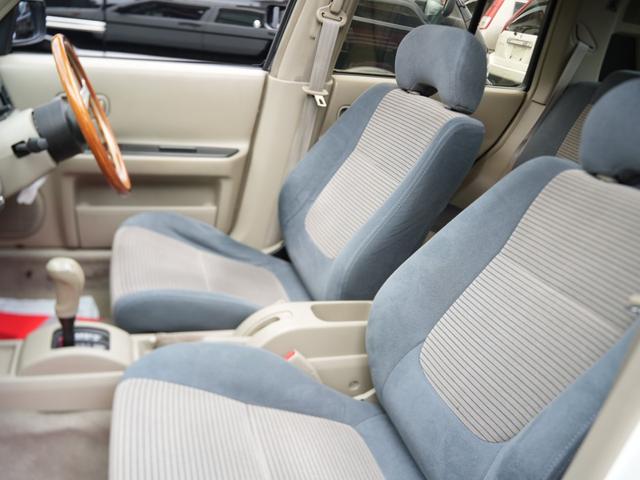 ラシーン フォルザ Sパッケージ サンルーフ ルーフレール ETC 新品MTタイヤ デイトナホイール 車検令和8年11月まで 修復歴なし(52枚目)