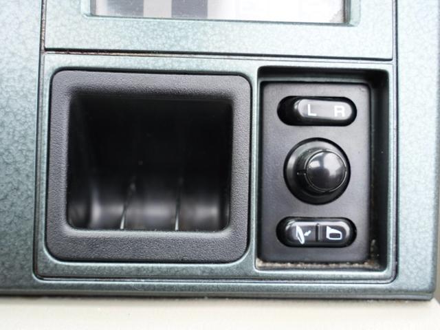 ラシーン フォルザ Sパッケージ サンルーフ ルーフレール ETC 新品MTタイヤ デイトナホイール 車検令和8年11月まで 修復歴なし(67枚目)