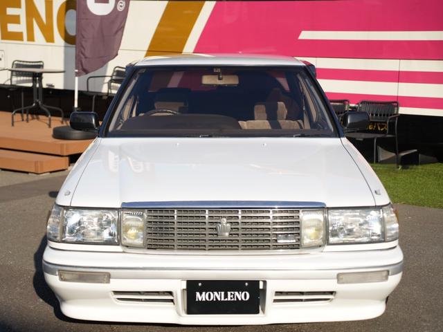 クラウン ロイヤルサルーン　ローダウン　社外１７インチアルミ　運転席パワーシート　リア席パワーシート　社外メモリーナビ　フルセグ　Ｂｌｕｅｔｏｏｔｈ　デジパネ（18枚目）