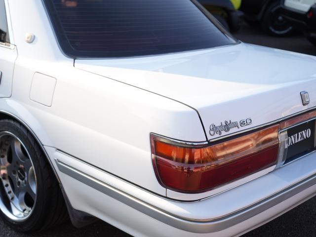 クラウン ロイヤルサルーン　ローダウン　社外１７インチアルミ　運転席パワーシート　リア席パワーシート　社外メモリーナビ　フルセグ　Ｂｌｕｅｔｏｏｔｈ　デジパネ（36枚目）