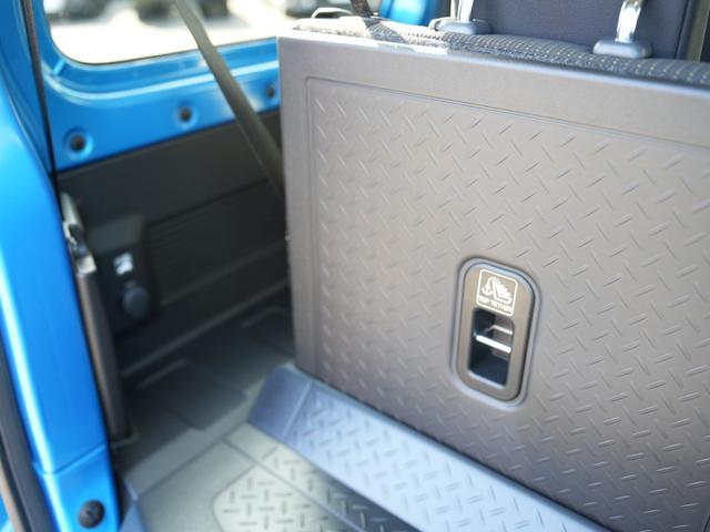 ジムニー ＸＣ　届出済未使用車　衝突被害軽減ブレーキ　パーキングセンサー　レーンキープアシスト　横滑り防止装置　ヒルディセントコントロール　プッシュスタート　ＬＥＤヘッドライト　オートエアコン　シートヒーター（39枚目）