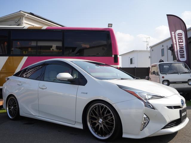 プリウス A セーフティセンス 9インチSDナビ/フルセグTV/Bluetooth ロクサー二19インチAW ローダウン 衝突軽減ブレーキシステム Bモニタ 衝突安全ボディ 電格ミラー LEDヘッド クルコン(20枚目)