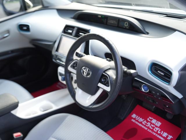 プリウス A セーフティセンス 9インチSDナビ/フルセグTV/Bluetooth ロクサー二19インチAW ローダウン 衝突軽減ブレーキシステム Bモニタ 衝突安全ボディ 電格ミラー LEDヘッド クルコン(47枚目)