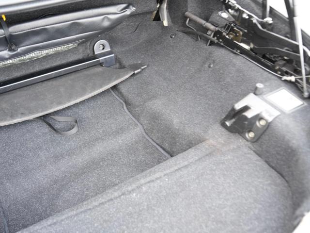 ���X�͍݌Ɏԗ����ׂĂP��P�䒚�J�ɖ����Ă���܂��I