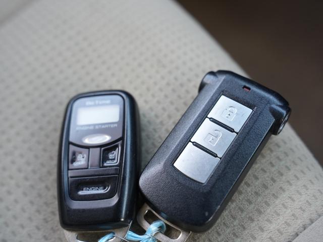 �����X�ł́A���q�l�ɂ����K�ȃJ�[���C�t�����͂����邽�߂ɁA�e��I�v�V�������j���[�����p�ӂ��Ă���܂��B�z�C�[���E�h���E���[�_�E���E���t�g�A�b�v���̒ǉ��J�X�^�}�C�Y�������Ă���܂��B