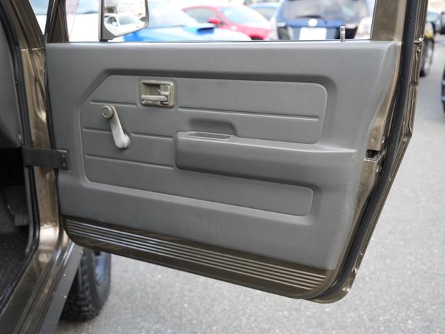 �������Ԃ̂����k������܂��B�Ǝ��̔̔����[�g�E�̔����@�ɂ�荂������������I����A��x�����k�������B