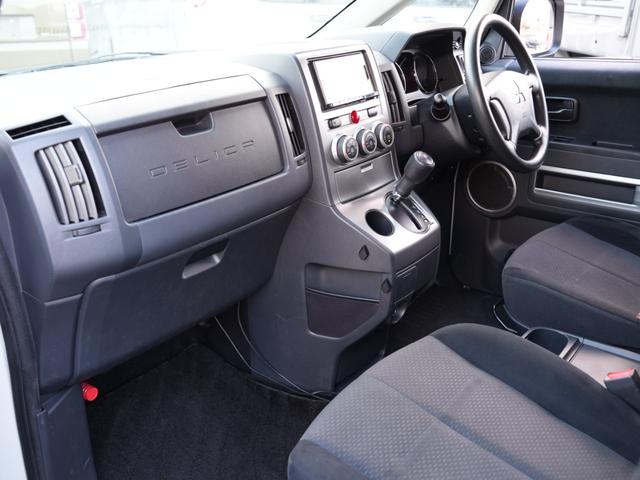 デリカＤ：５ Ｍ　社外メモリーナビ／フリップダウンモニター／フルセグ／Ｂｌｕｅｔｏｏｔｈ／ＨＤＭＩ／バックカメラ／新品ＭＬＪ　ＸＪ０８ホイール／新品ＹＯＫＯＨＡＭＡ　ＭＴタイヤ／アンダーブラック塗装（50枚目）