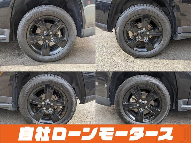 ジープ・コンパス アルティテュード　スポーツ　社外ナビ　フルセグＴＶ　ＤＶＤ　ＣＤ　バックサイドカメラ　クルーズコントロール　ヘッドライトレベライザー　フォグランプ　ルーフレール　ドアミラーヒーター　純正１７インチアルミホイール　キーレスキー（24枚目）