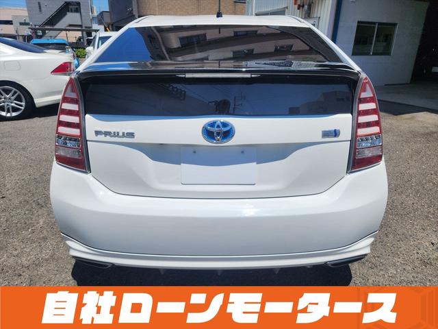 プリウス Ｌ　車高調　フルエアロ　１９インチＡＷ　レザー調シートカバー　ＬＥＤテール　ウッドコンビステアリング　ナビ　フルセグ　Ｂｌｕｅｔｏｏｔｈ　ＤＶＤ　ＭＳＶ　バックカメラ　ステアリングリモコン　オートライト（33枚目）