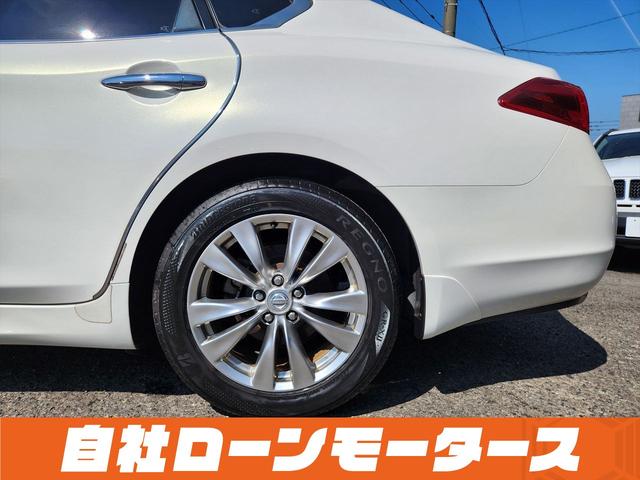 フーガハイブリッド ベースグレード　衝突軽減ブレーキ　レーンアシスト　ハーフレザーシート　パワーシート　ナビ　フルセグ　Ｂｌｕｅｔｏｏｔｈ　ＤＶＤ　ＭＳＶ　Ｓ／Ｒカメラ　インテリジェントペダル　１８インチＡＷ　アダプティブクルコン（42枚目）