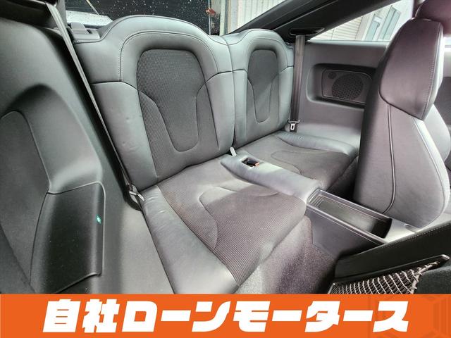 ＴＴクーペ ２．０ＴＦＳＩ　クワトロ　Ｓラインパッケージ　ハーフレザーシート　パワーシート　ナビ　フルセグ　Ｂｌｕｅｔｏｏｔｈ　ＤＶＤ　ＭＳＶ　１８インチＡＷ　オートスポイラー　ステアリングリモコン　革巻きステアリング　オートＨＩＤライト（39枚目）