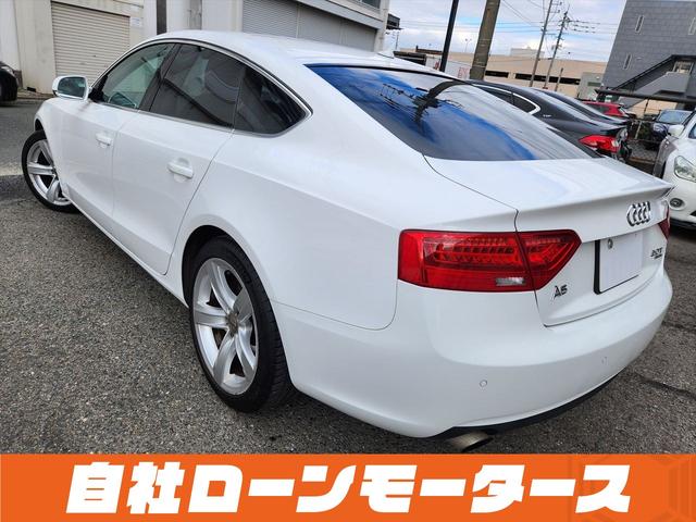 Ａ５スポーツバック ２．０ＴＦＳＩクワトロ　アイビスホワイト　４ＷＤ　ターボ　１８インチＡＷ　レザーシート　シートヒーター　パワーシート　ナビ　フルセグ　Ｂｌｕｅｔｏｏｔｈ　ＤＶＤ　ＭＳＶ　Ｂカメラ　ソナー　アイドリングストップ　パドルシフト（8枚目）