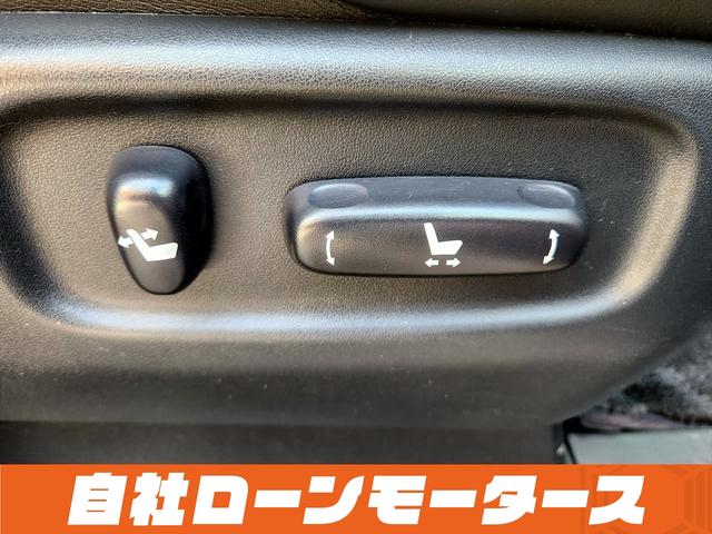 ヴェルファイア ３．５Ｚ　Ｇエディション　ブラックオニキス　エアロ　レザー調シートカバー　フリップダウンモニター　１８インチＡＷ　Ｗサンルーフ　両側パワースライドドア　パワーバックドア　ナビ　フルセグ　Ｂｌｕｅｔｏｏｔｈ　ＤＶＤ　ＭＳＶ（70枚目）