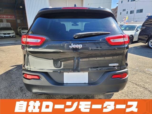 ジープ・チェロキー ロンジチュード　ブリリアントブラッククリスタルパール　ヒルスタートアシスト　ナビ　フルセグ　Ｂｌｕｅｔｏｏｔｈ　ＳＤ　ＬＥＤフォグランプ　リアフォグランプ　クルーズコントロール　パドルシフト　革巻きステアリング（34枚目）