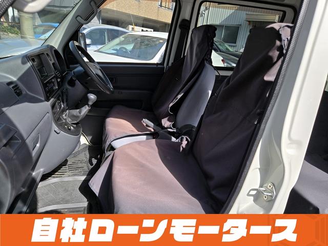 ハイゼットカーゴ ＤＸ　オフホワイト　５速ミッション　マッドブラックルーフ塗装　ハイルーフ　ダブルエアバッグ　エアコン　パワステ　パワーウィンドウ　両側スライドドア　キーレスエントリー　フロアマット　ドアバイザー（22枚目）