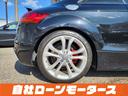 ２．０ＴＦＳＩ　クワトロ　Ｓラインパッケージ　ハーフレザーシート　パワーシート　ナビ　フルセグ　Ｂｌｕｅｔｏｏｔｈ　ＤＶＤ　ＭＳＶ　１８インチＡＷ　オートスポイラー　ステアリングリモコン　革巻きステアリング　オートＨＩＤライト（33枚目）