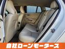ラグジュアリー・エディション　クリスタルホワイトパール　衝突軽減ブレーキ　レーンアシスト　ブラインドスポットモニター　アダプティブクルーズコントロール　レザーシート　シートヒーター　ナビフルセグ　Ｂｌｕｅｔｏｏｔｈ　ＤＶＤ　ＭＳＶ（54枚目）